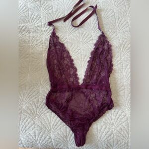 Sexy La Senza sparkly plunging lingerie